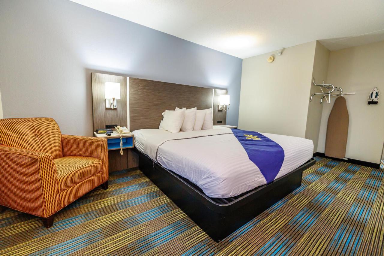 New Victorian Inn & Suites Omaha Exteriér fotografie