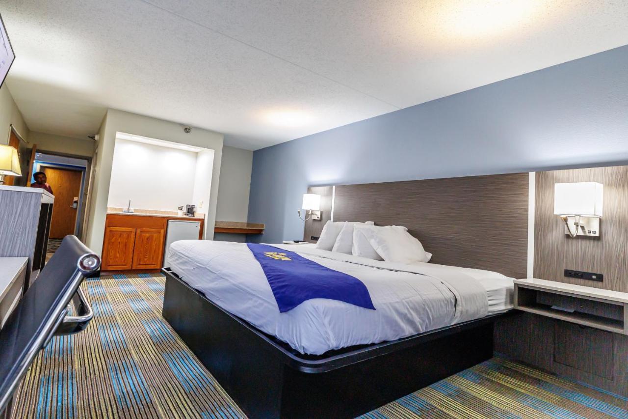 New Victorian Inn & Suites Omaha Exteriér fotografie
