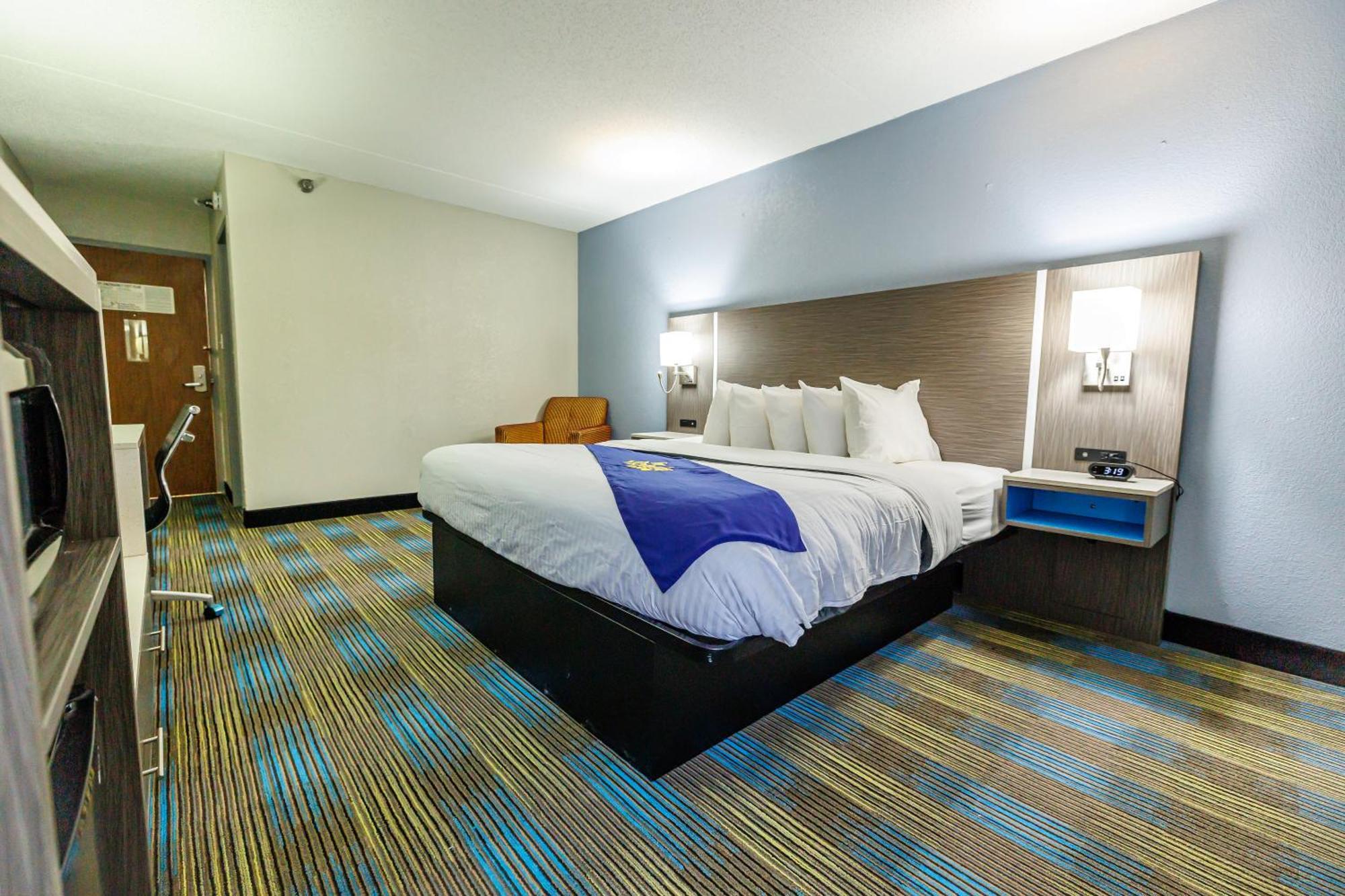 New Victorian Inn & Suites Omaha Exteriér fotografie