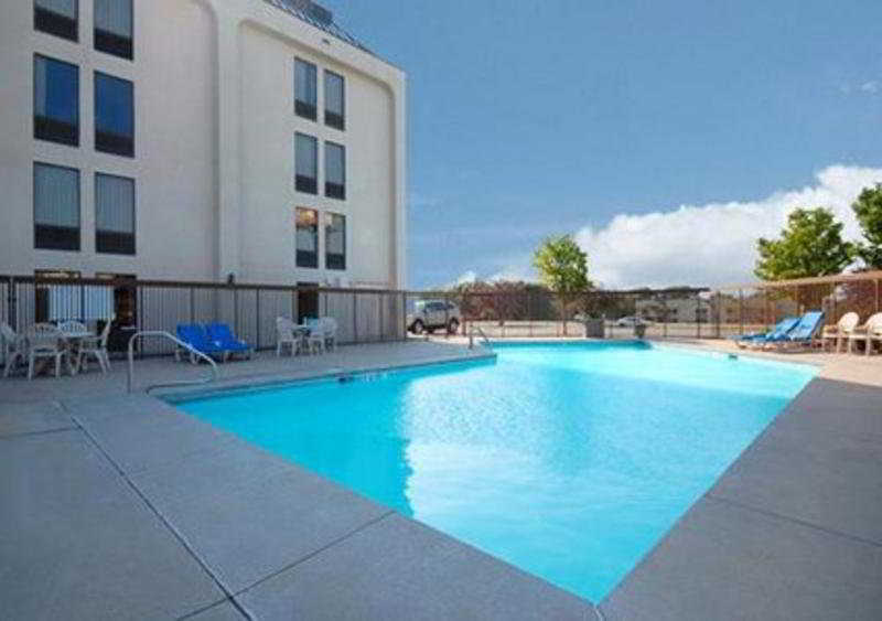 New Victorian Inn & Suites Omaha Exteriér fotografie