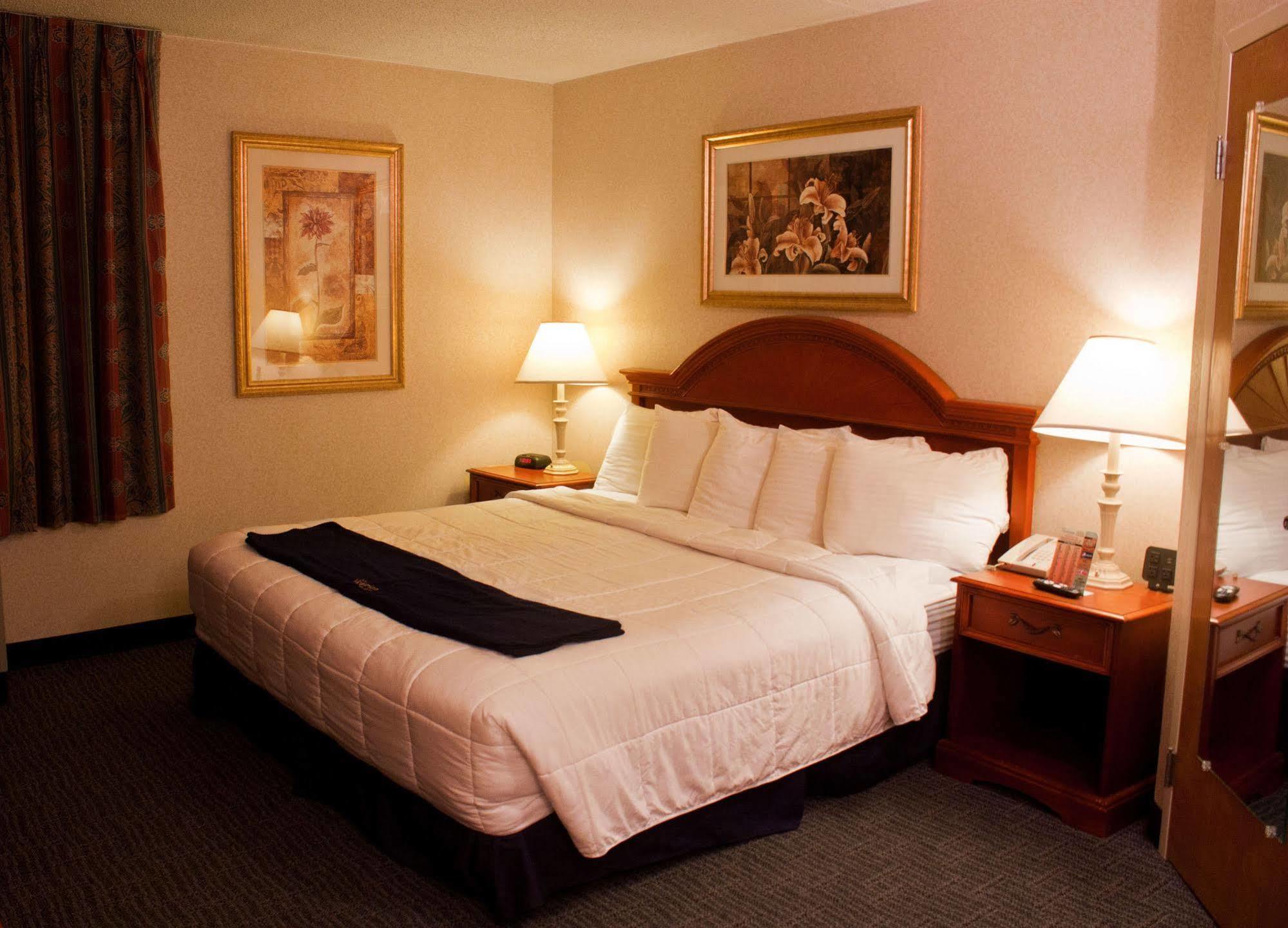 New Victorian Inn & Suites Omaha Exteriér fotografie